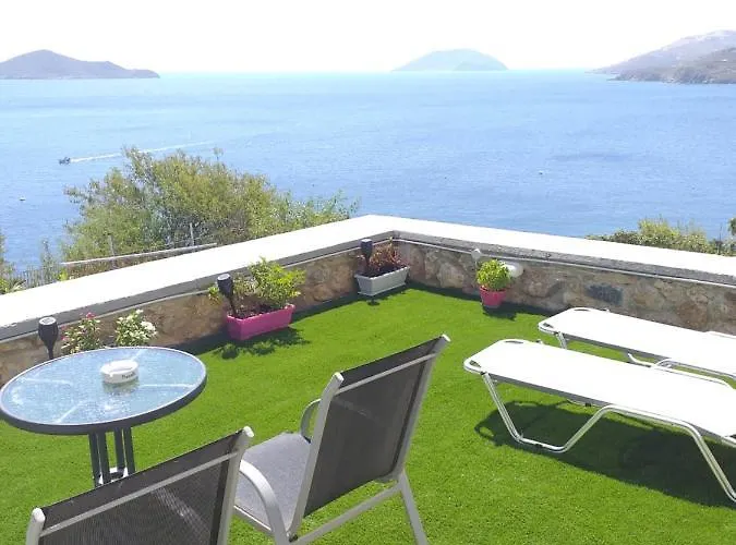 Aegean Blue * Pandéli