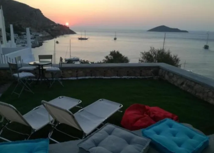 Aegean Blue Tatil Evi *