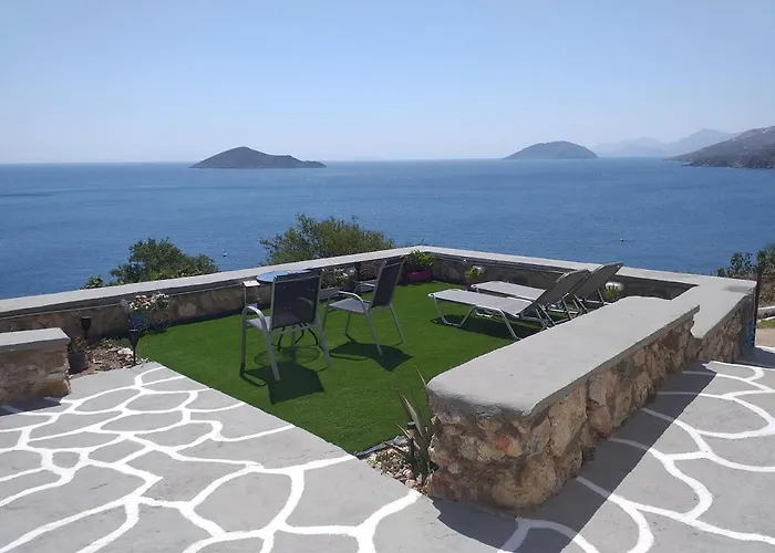 Aegean Blue Tatil Evi *